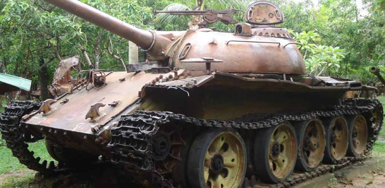 war-museum-cambodia-tank-t-54